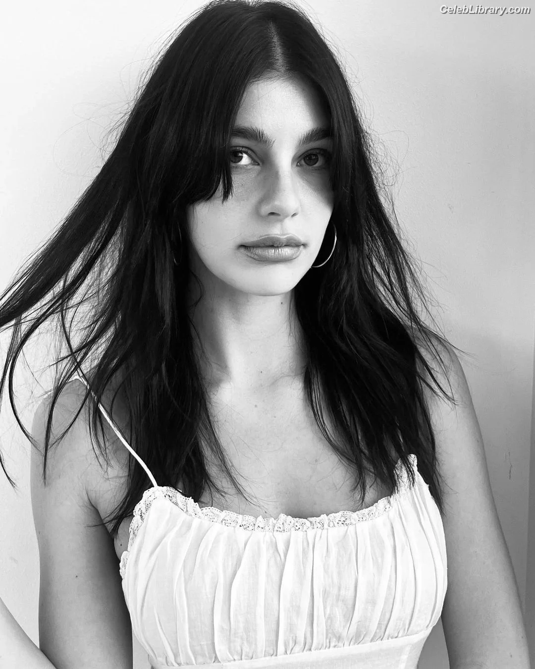 Camila Morrone photo 10 of 829
