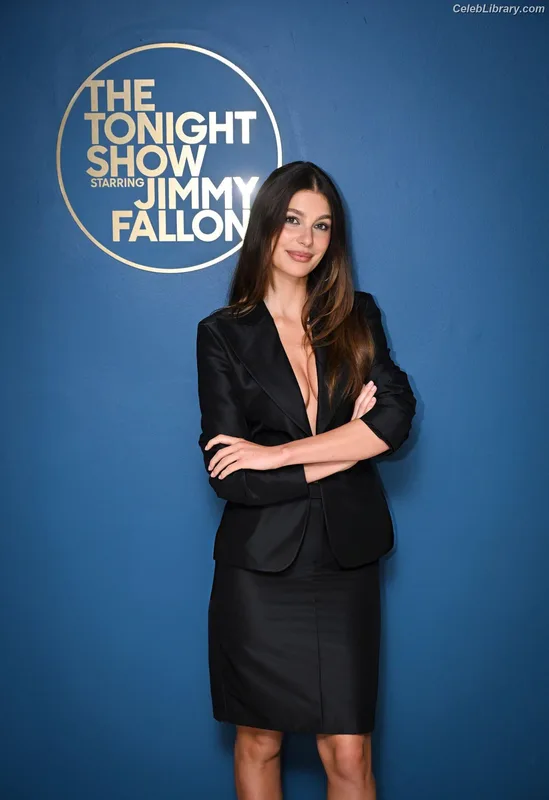Camila Morrone photo 17 of 830