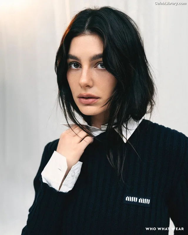 Camila Morrone photo 23 of 830