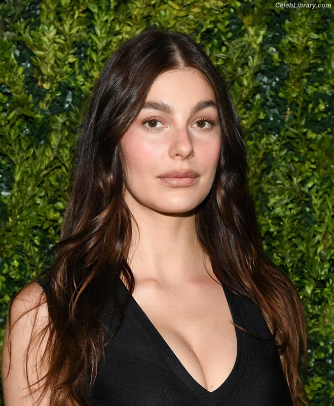 Camila Morrone photo 16 of 830