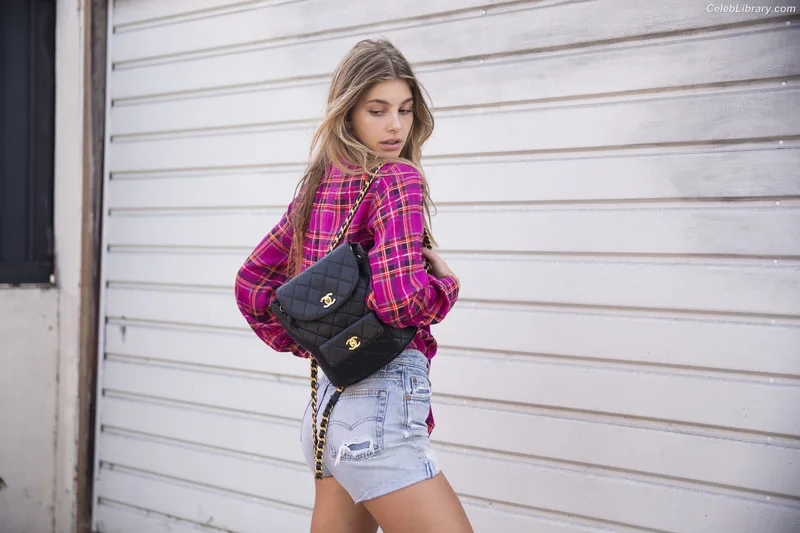 Camila Morrone photo 2 of 830