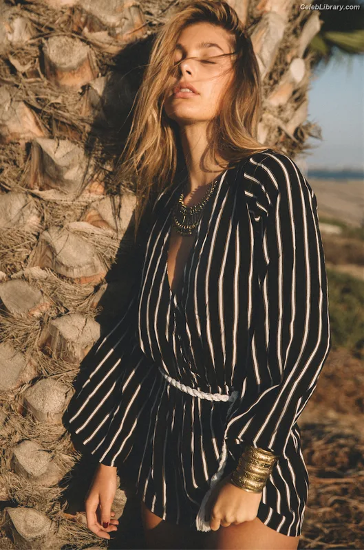 Camila Morrone photo 15 of 830