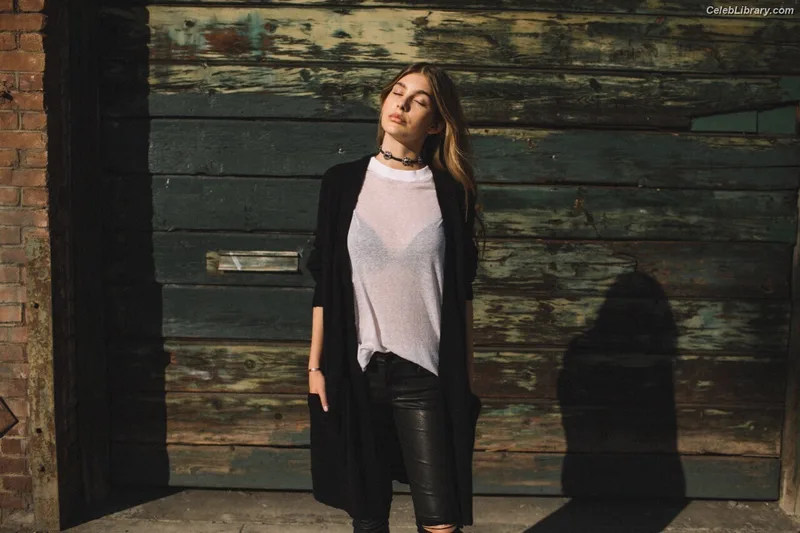 Camila Morrone photo 3 of 830