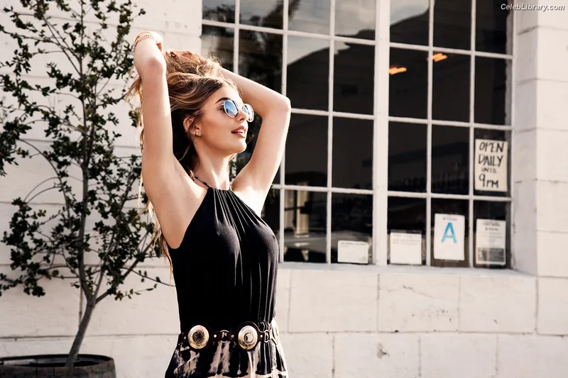Camila Morrone photo 17 of 830