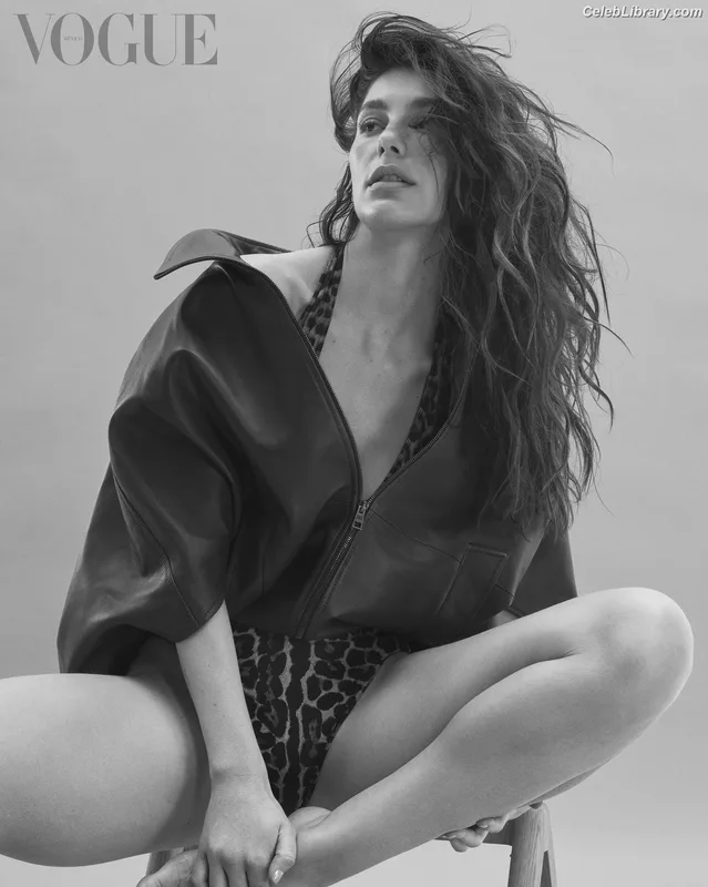 Camila Morrone photo 14 of 830