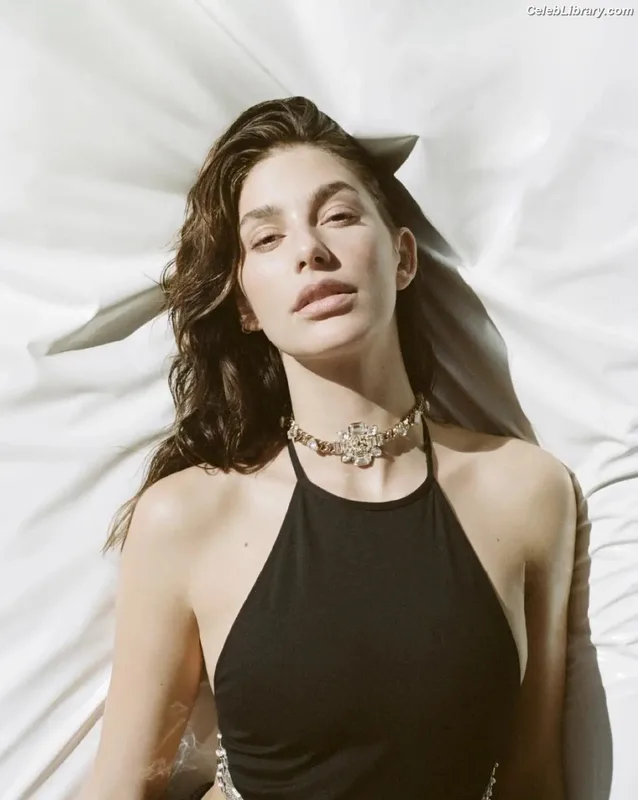 Camila Morrone photo 13 of 830