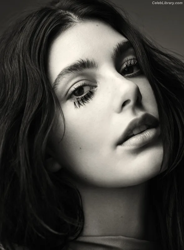 Camila Morrone photo 15 of 830