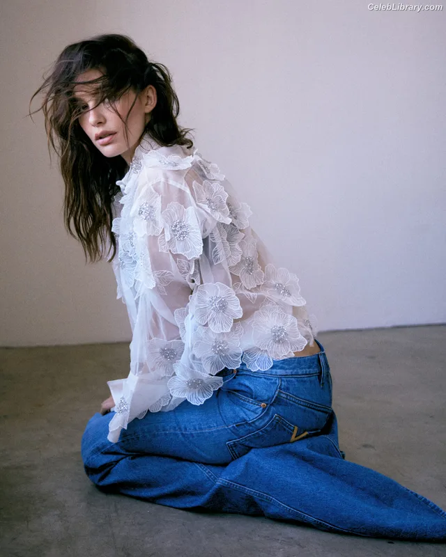 Camila Morrone photo 17 of 830