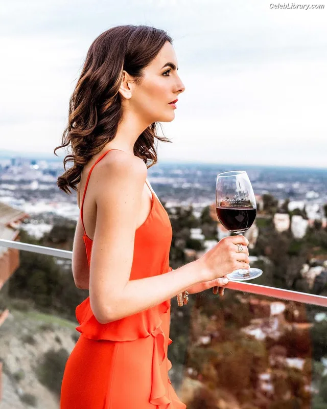 Camilla Belle photo 17 of 176