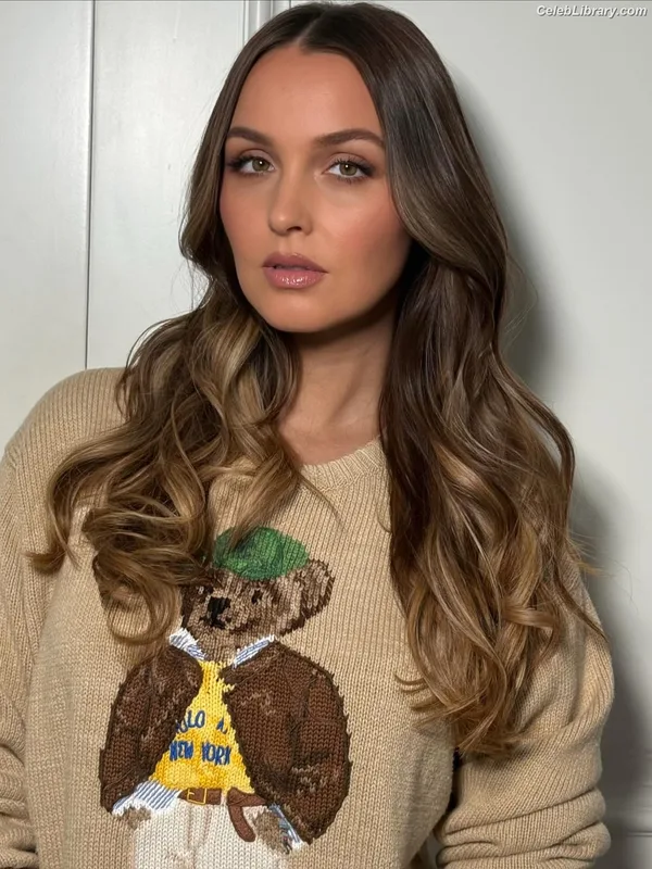 Camilla Luddington photo 23 of 76