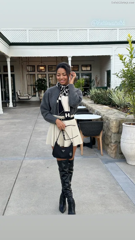 Camille Hyde photo 23 of 169