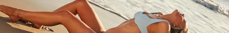 Camille Kostek photo 4 of 282