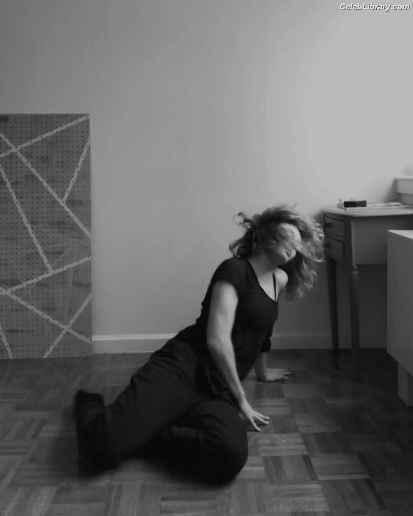 Camren Bicondova photo 22 of 24