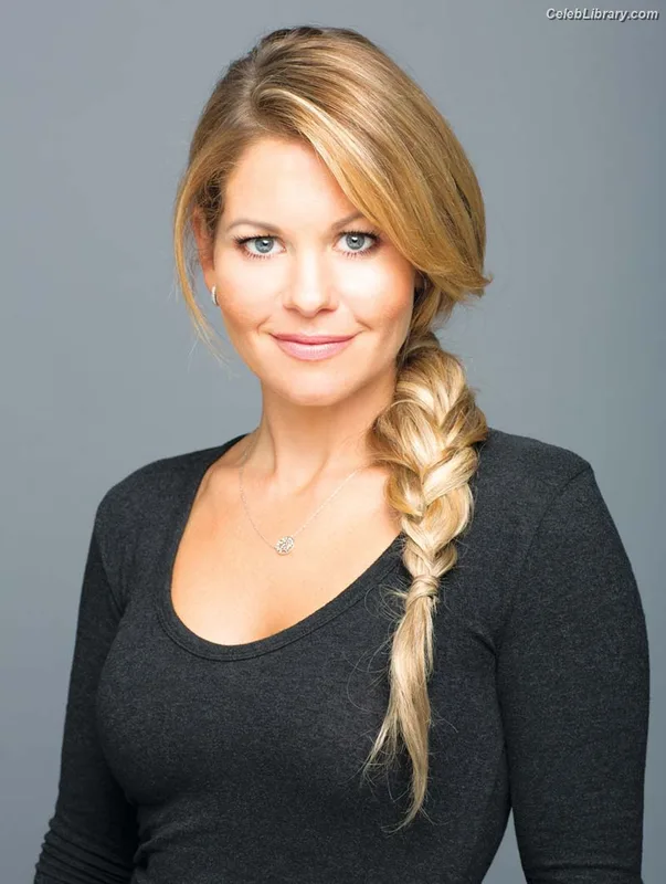 Candace Cameron Bure photo 11 of 51