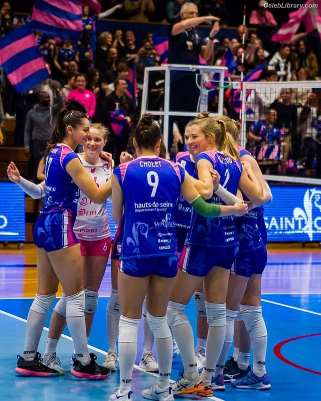 Candelaria Herrera photo 15 of 104