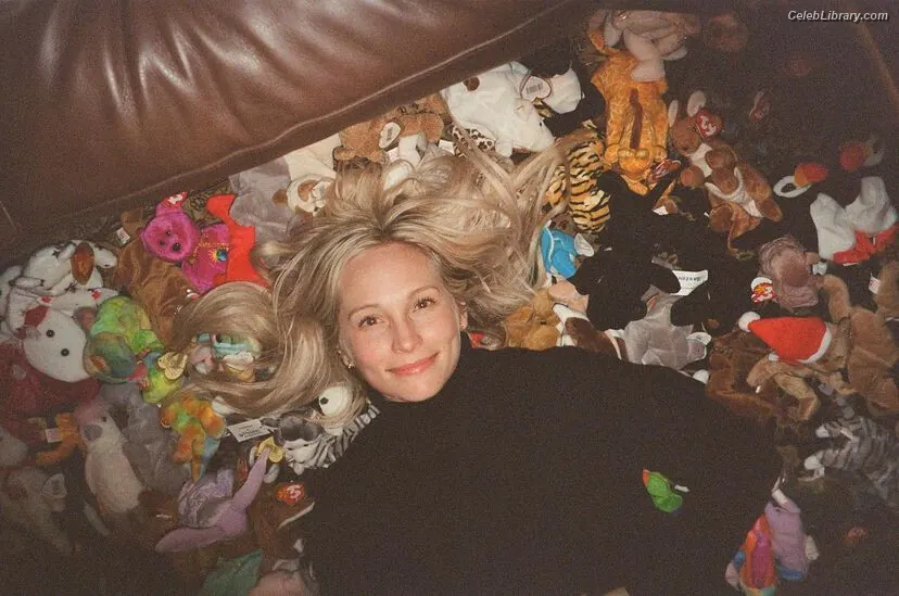 Candice King photo 17 of 50