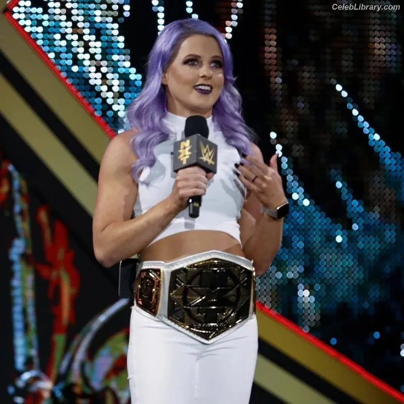 Candice LeRae photo 7 of 36