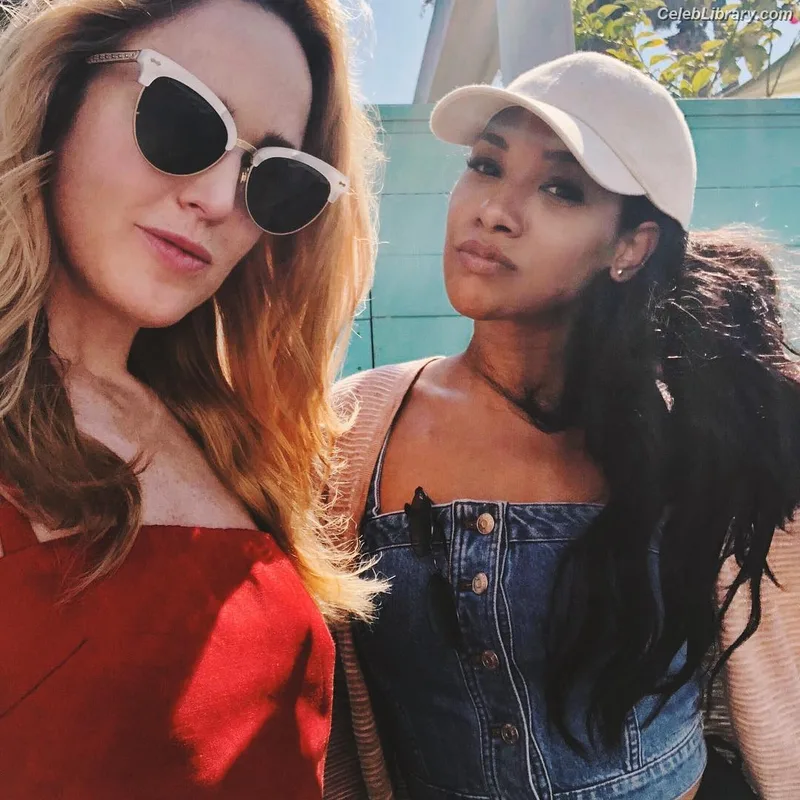 Candice patton photo 12 of 112
