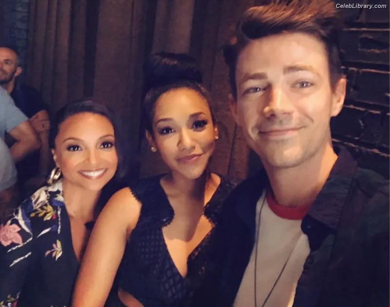 Candice patton photo 23 of 112