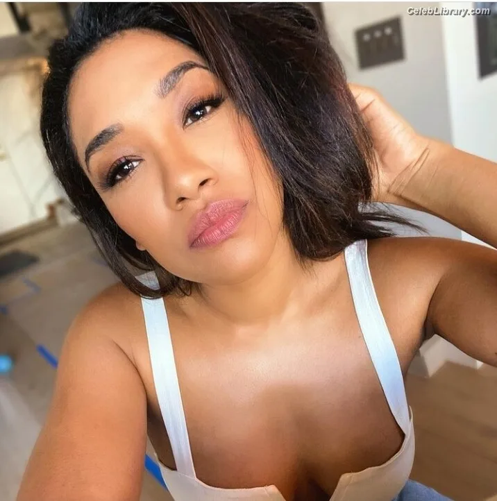 Candice patton photo 6 of 112