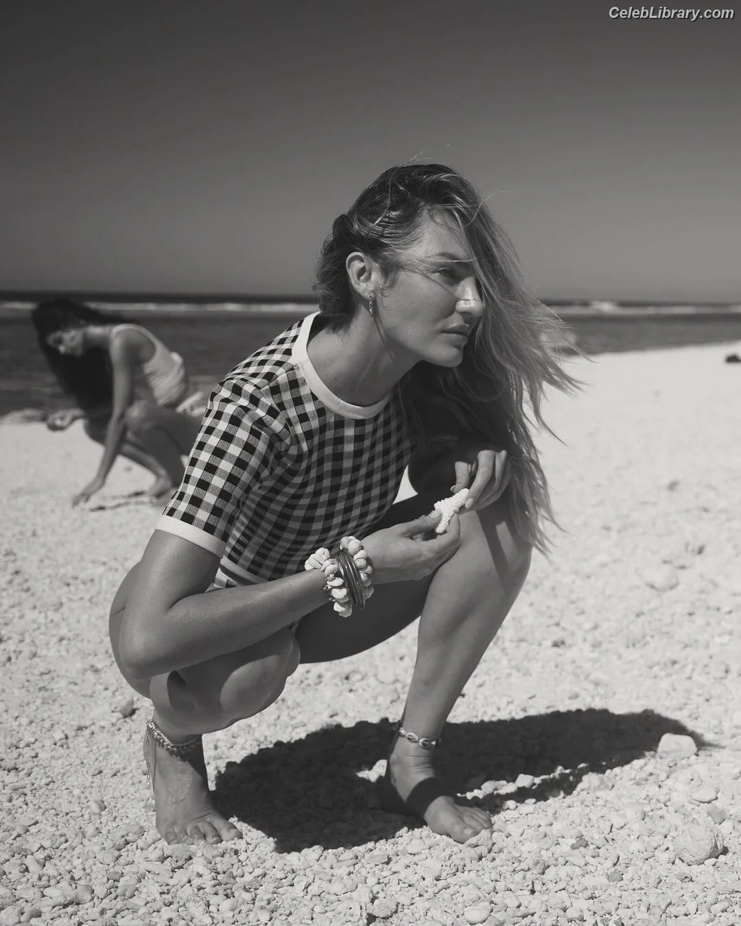 Candice Swanepoel photo 19 of 1943