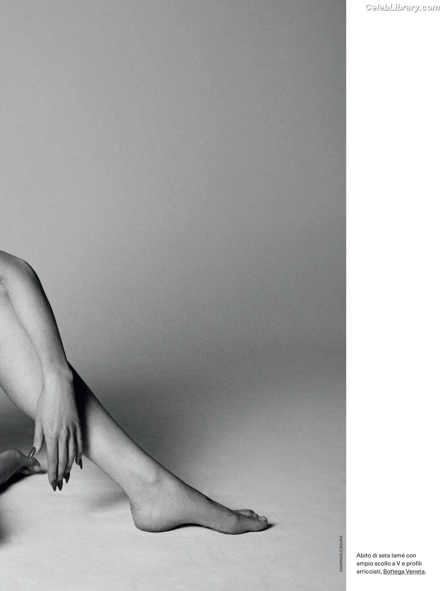 Candice Swanepoel photo 22 of 1943