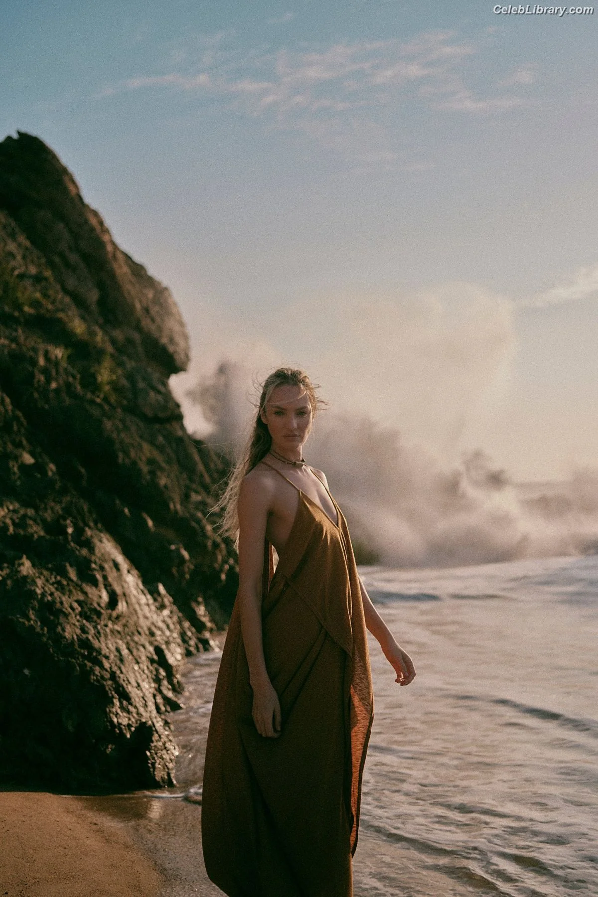 Candice Swanepoel photo 14 of 1943