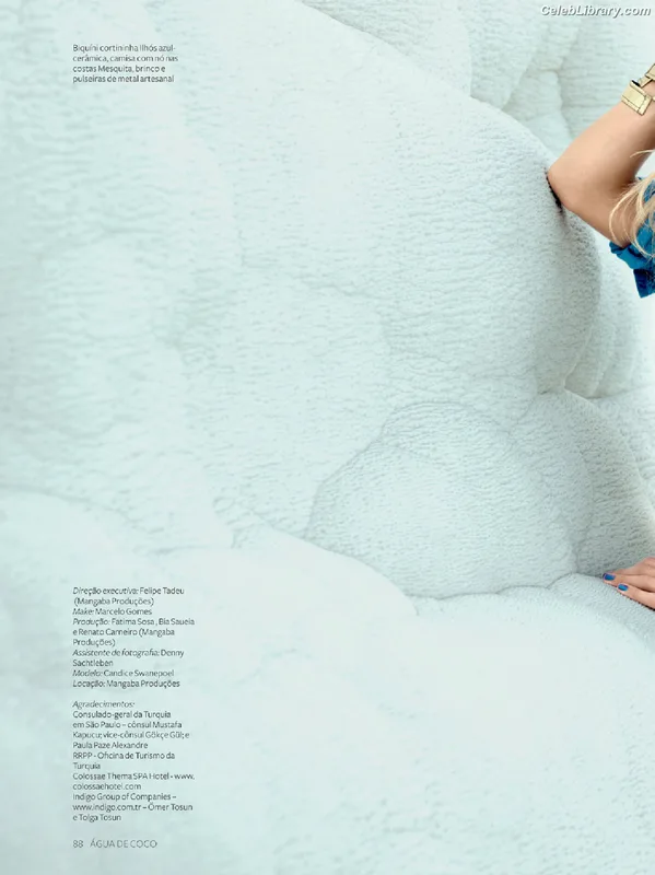 Candice Swanepoel photo 14 of 1944