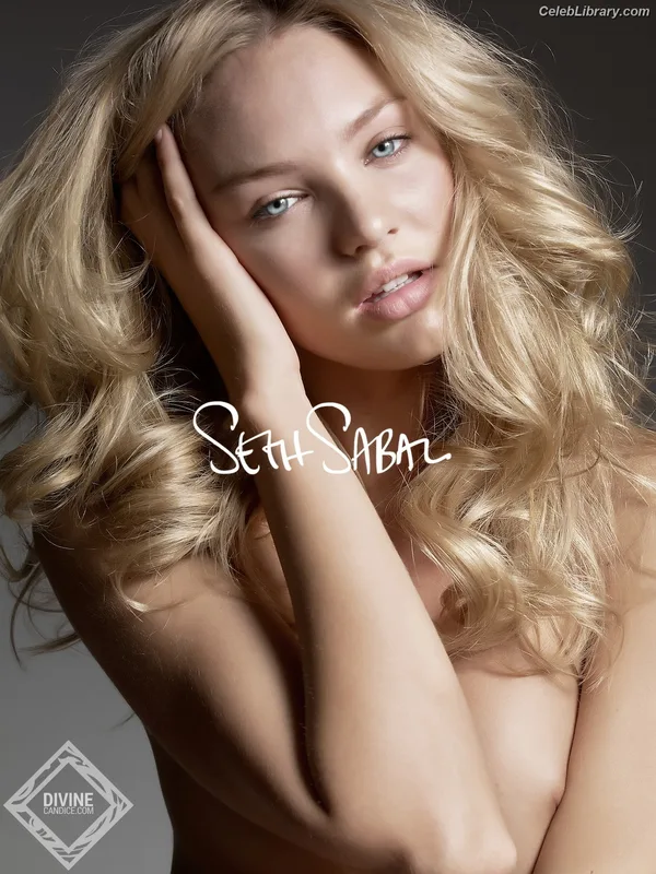 Candice Swanepoel photo 20 of 1944