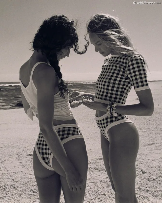 Candice Swanepoel photo 20 of 1944