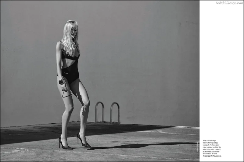 Candice Swanepoel photo 14 of 1944