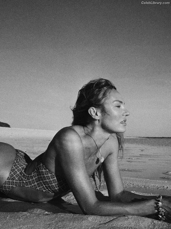 Candice Swanepoel photo 14 of 1944