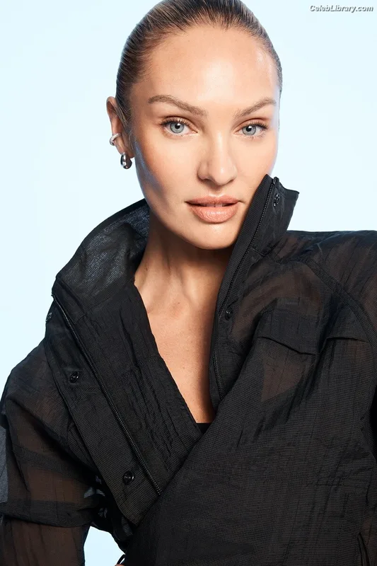 Candice Swanepoel photo 4 of 1944