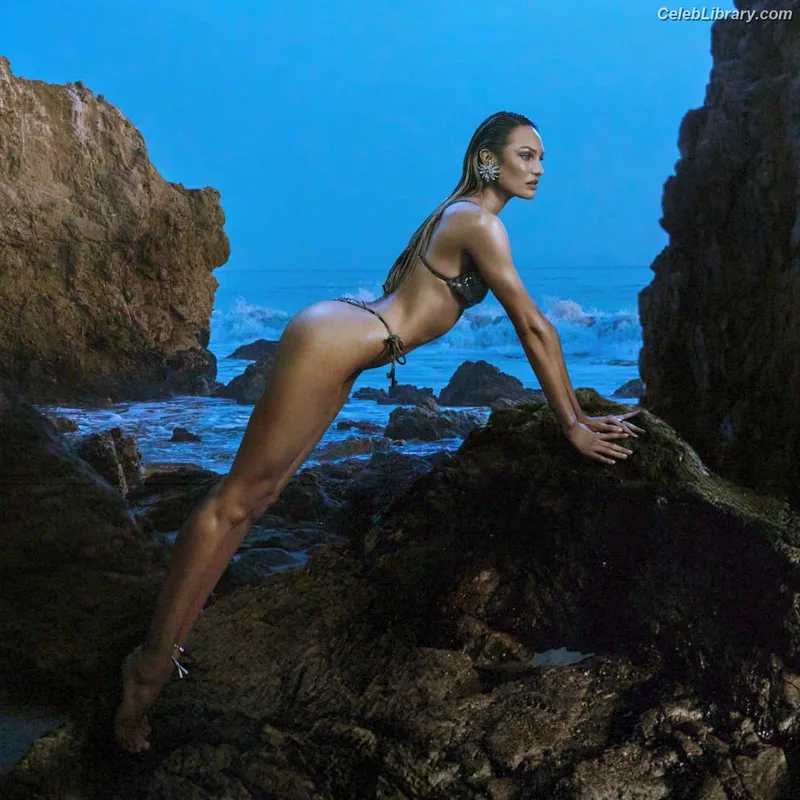 Candice Swanepoel photo 7 of 1944