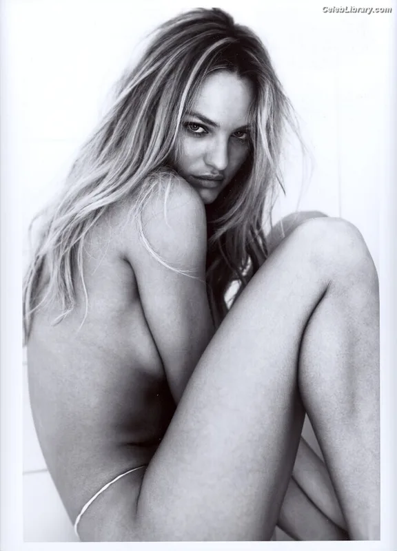 Candice Swanepoel photo 7 of 1944