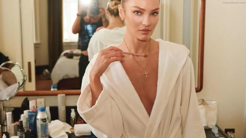 Candice Swanepoel photo 7 of 1944