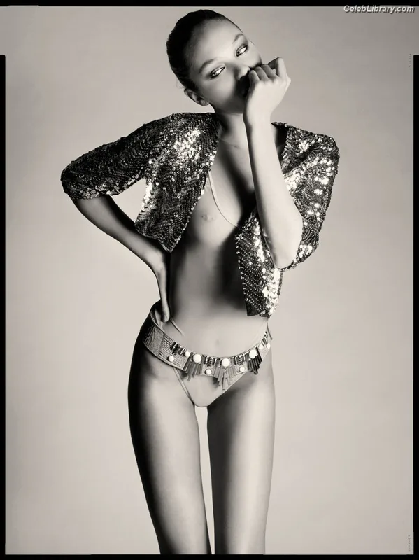 Candice Swanepoel photo 19 of 1944