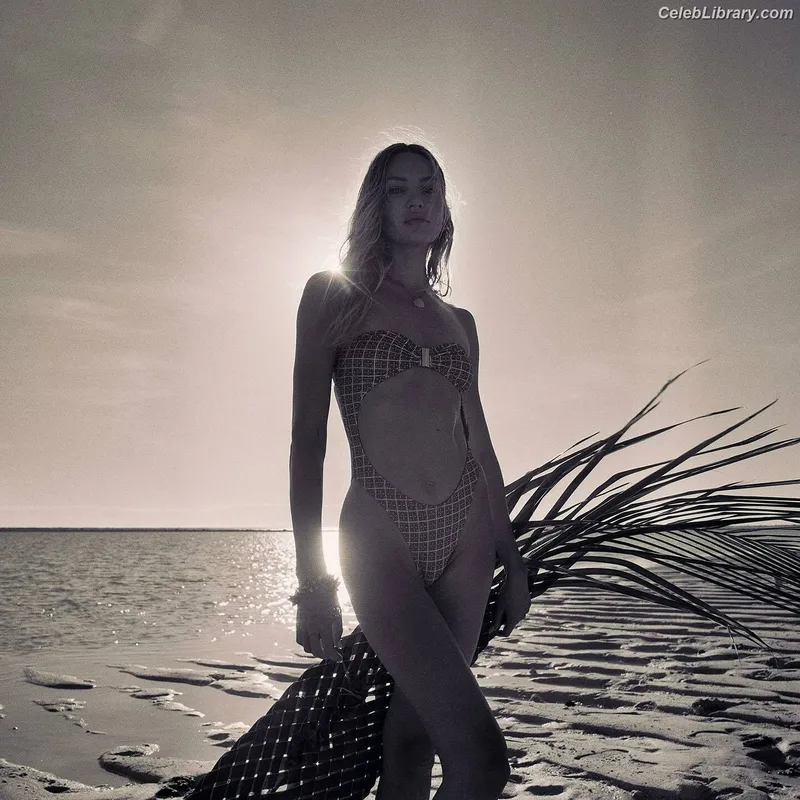 Candice Swanepoel photo 2 of 1944