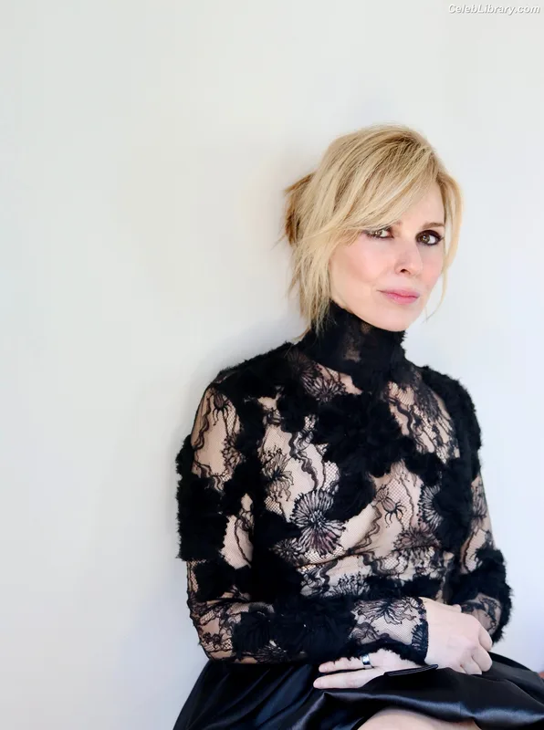 Cara Buono photo 1 of 36