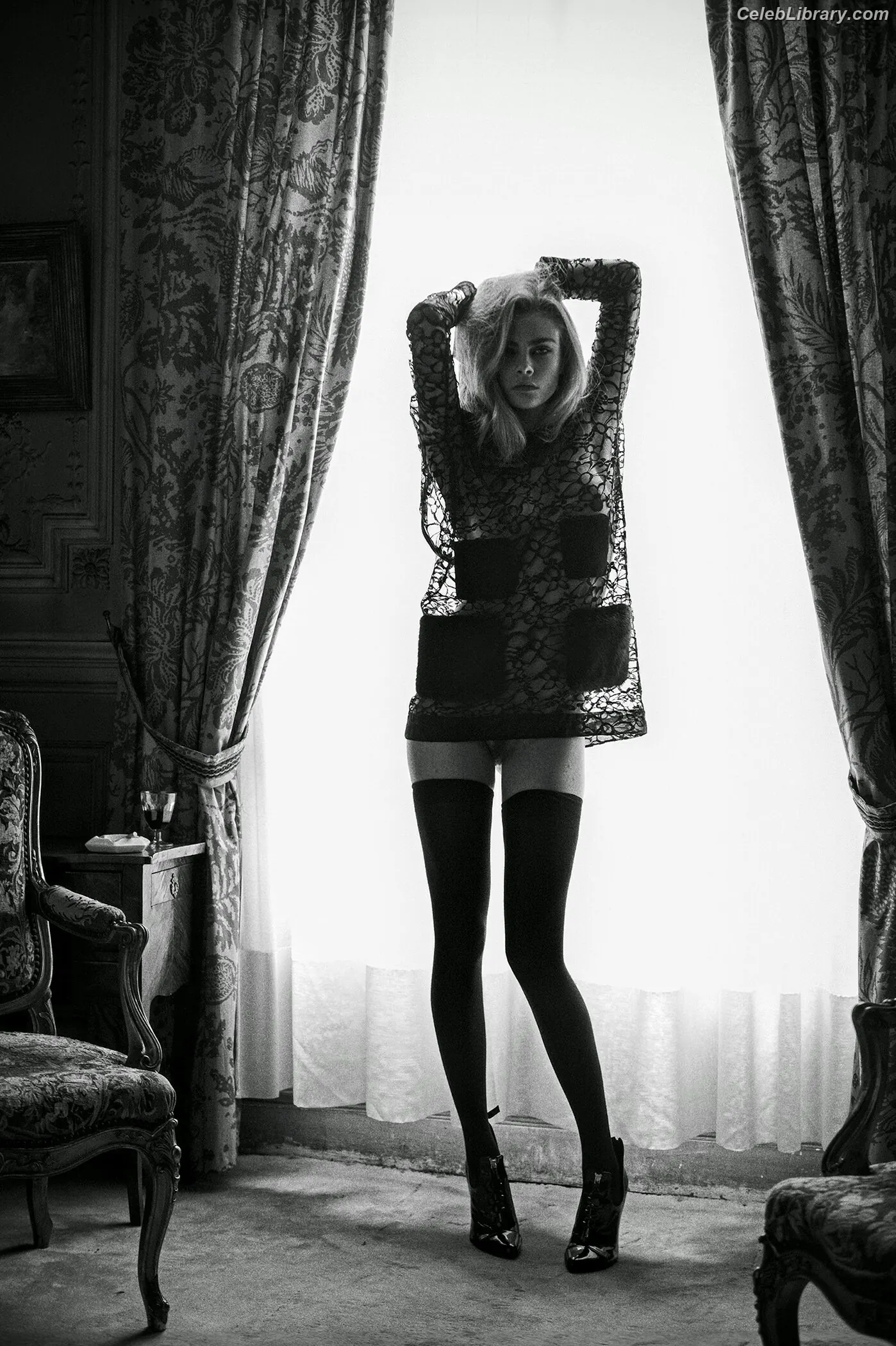 Cara Delevingne photo 4 of 1475