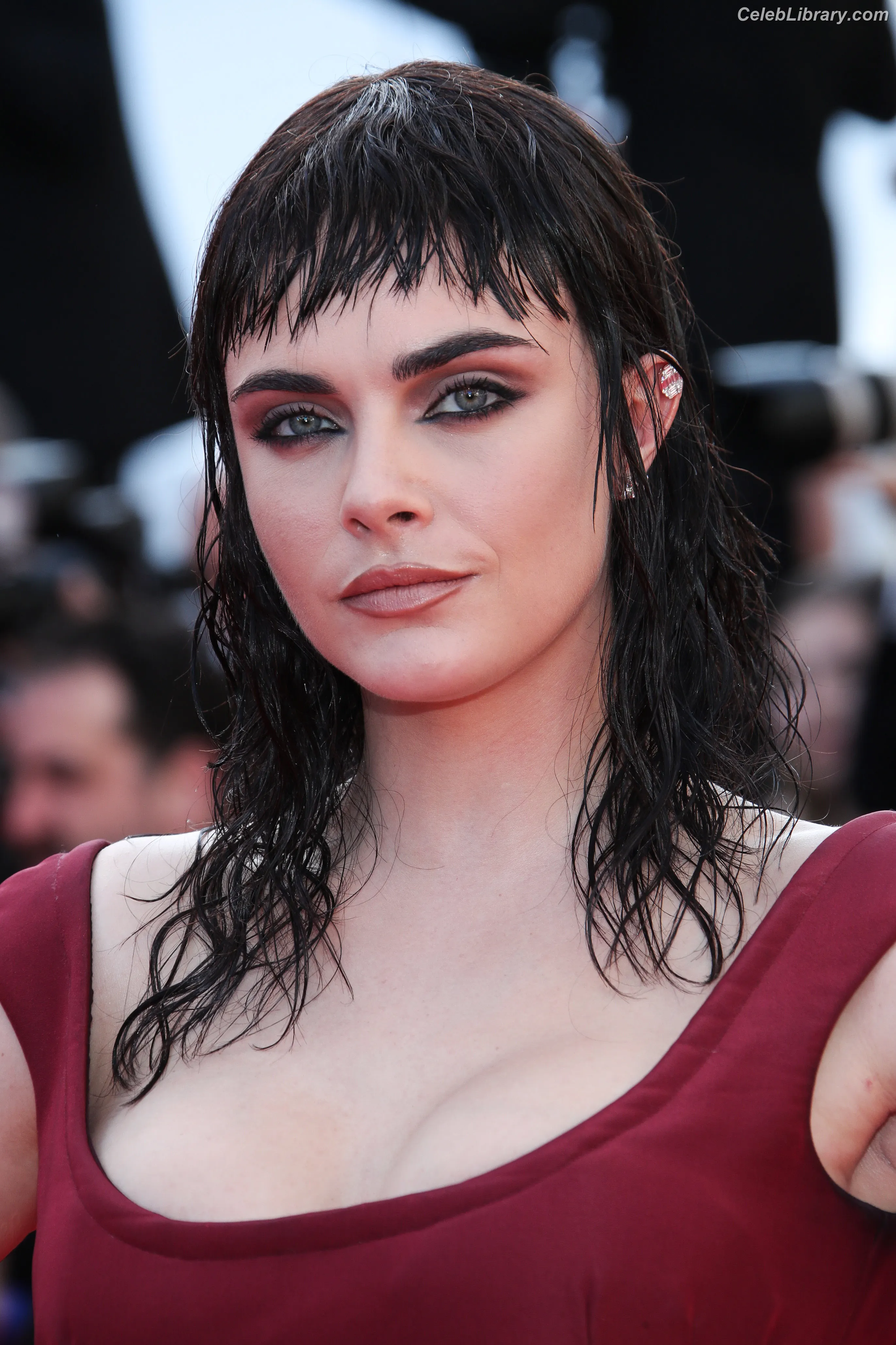 Cara Delevingne photo 2 of 1475