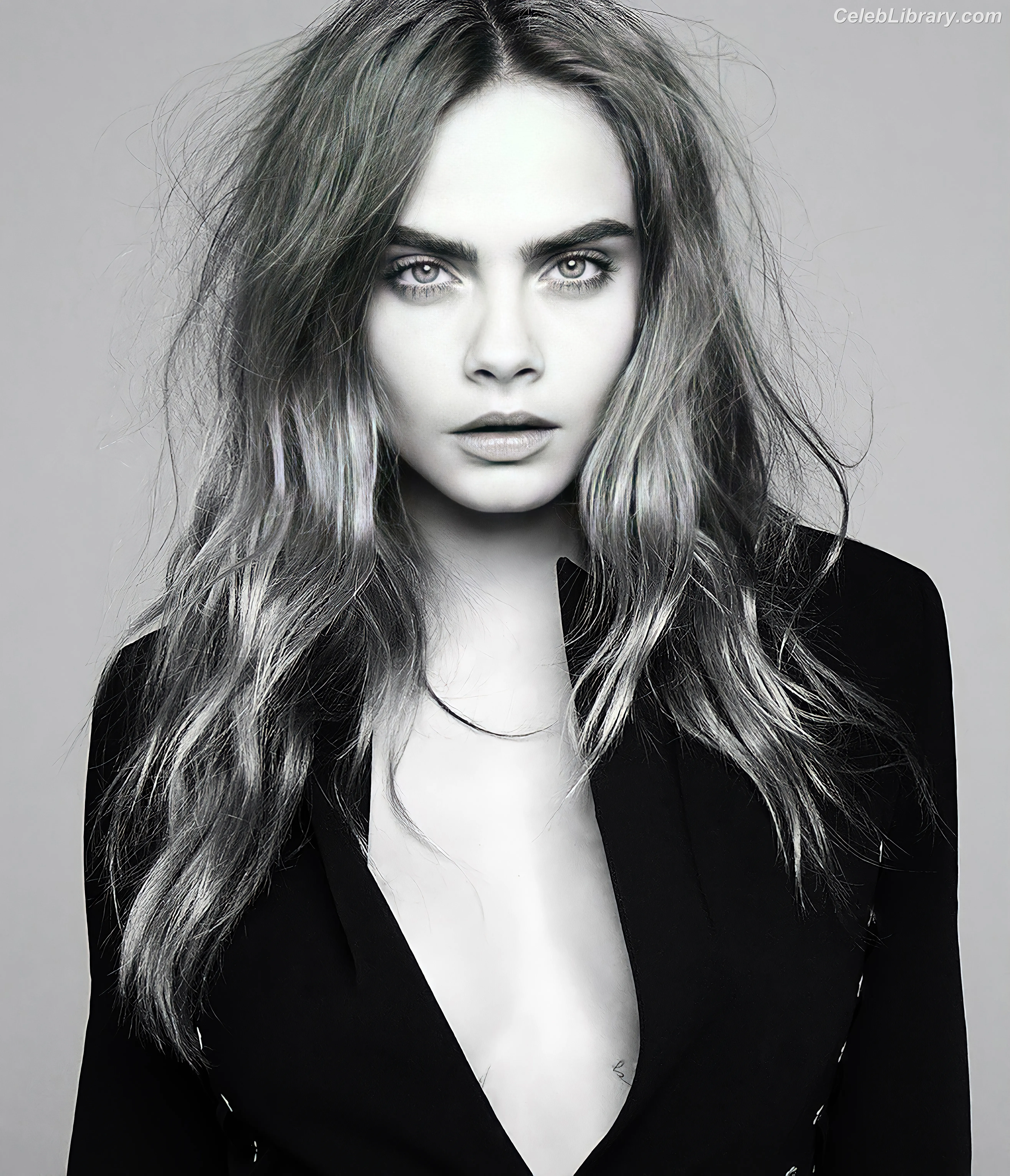 Cara Delevingne photo 16 of 1475