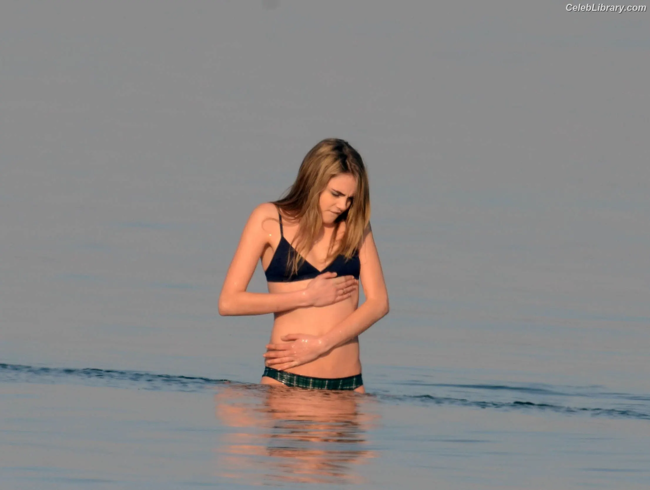 Cara Delevingne photo 24 of 1475