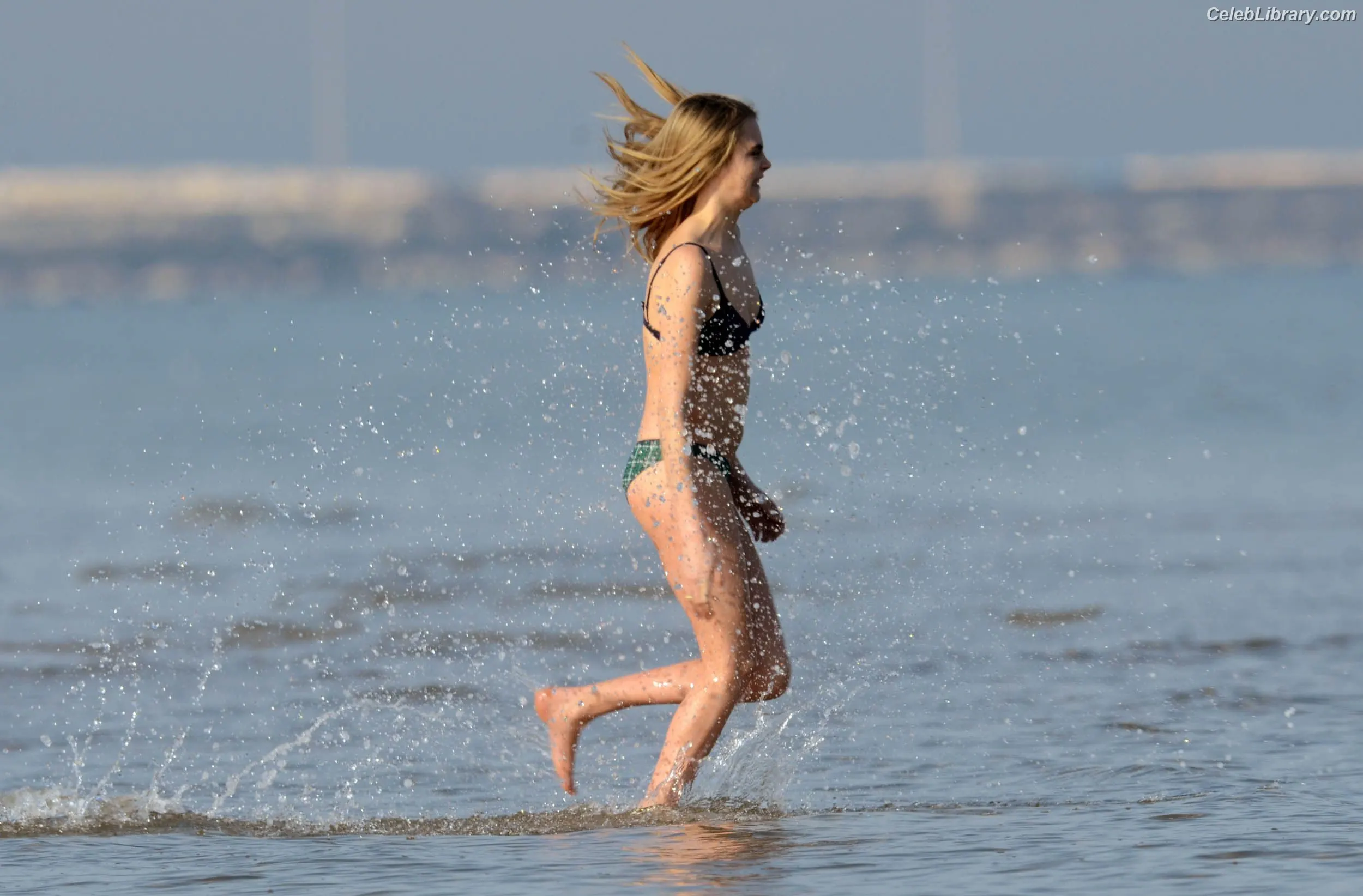 Cara Delevingne photo 13 of 1475