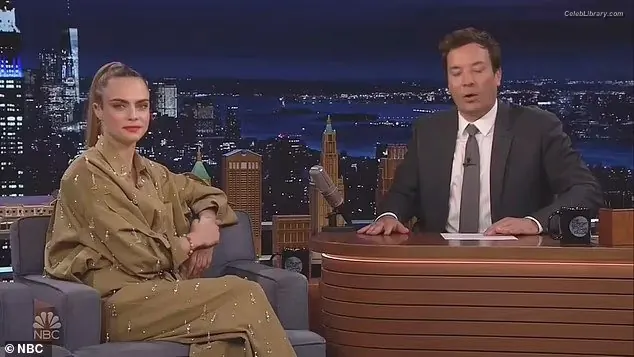 Cara Delevingne photo 6 of 1475