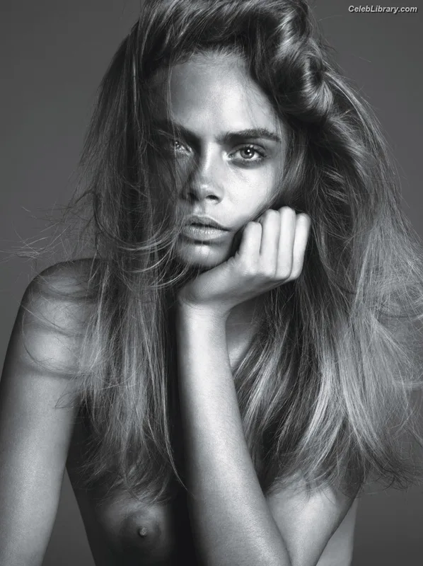 Cara Delevingne photo 10 of 1469