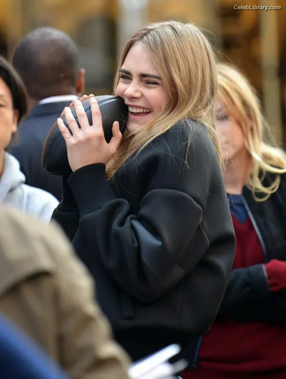 Cara Delevingne photo 14 of 1469