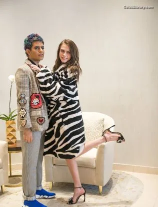 Cara Delevingne photo 19 of 1469