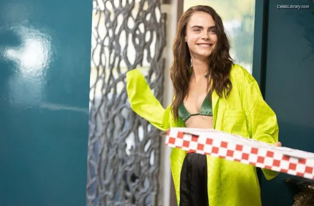 Cara Delevingne photo 24 of 1469