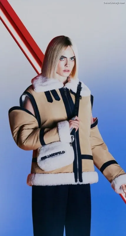 Cara Delevingne photo 2 of 1469